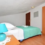 By The Sea - 24168 Apartment Trogir