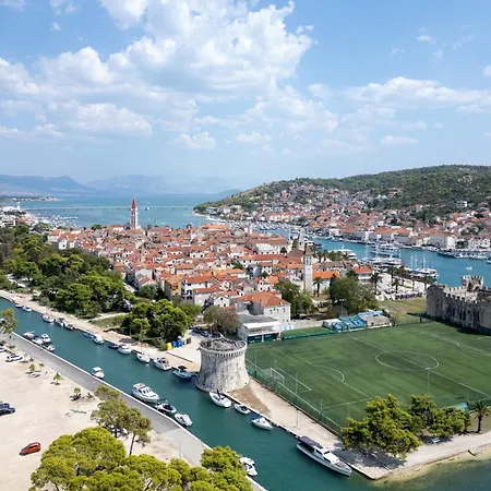 Daire By The Sea - 24168 Trogir